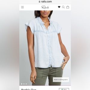 Rails Ruthie Top
Light Acid Wash